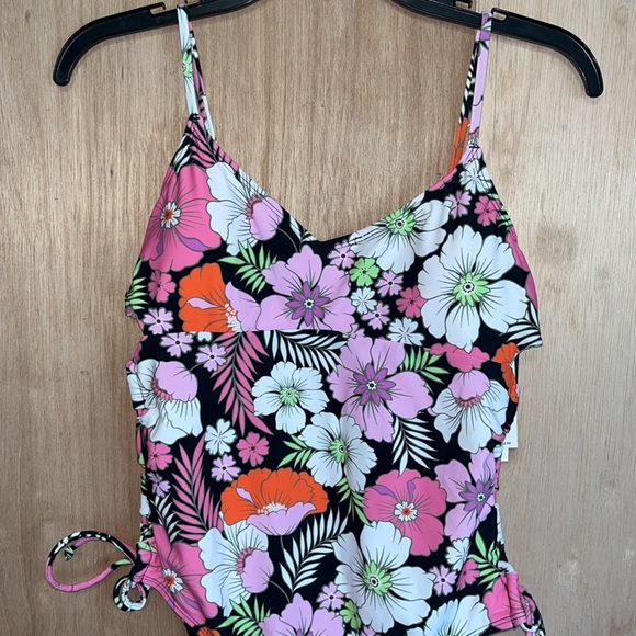 SALT + COVE JUNIORS LACE-UP-SIDES ONE-PIECE SWIMSUIT Sz LARGE - Picture 4 of 12